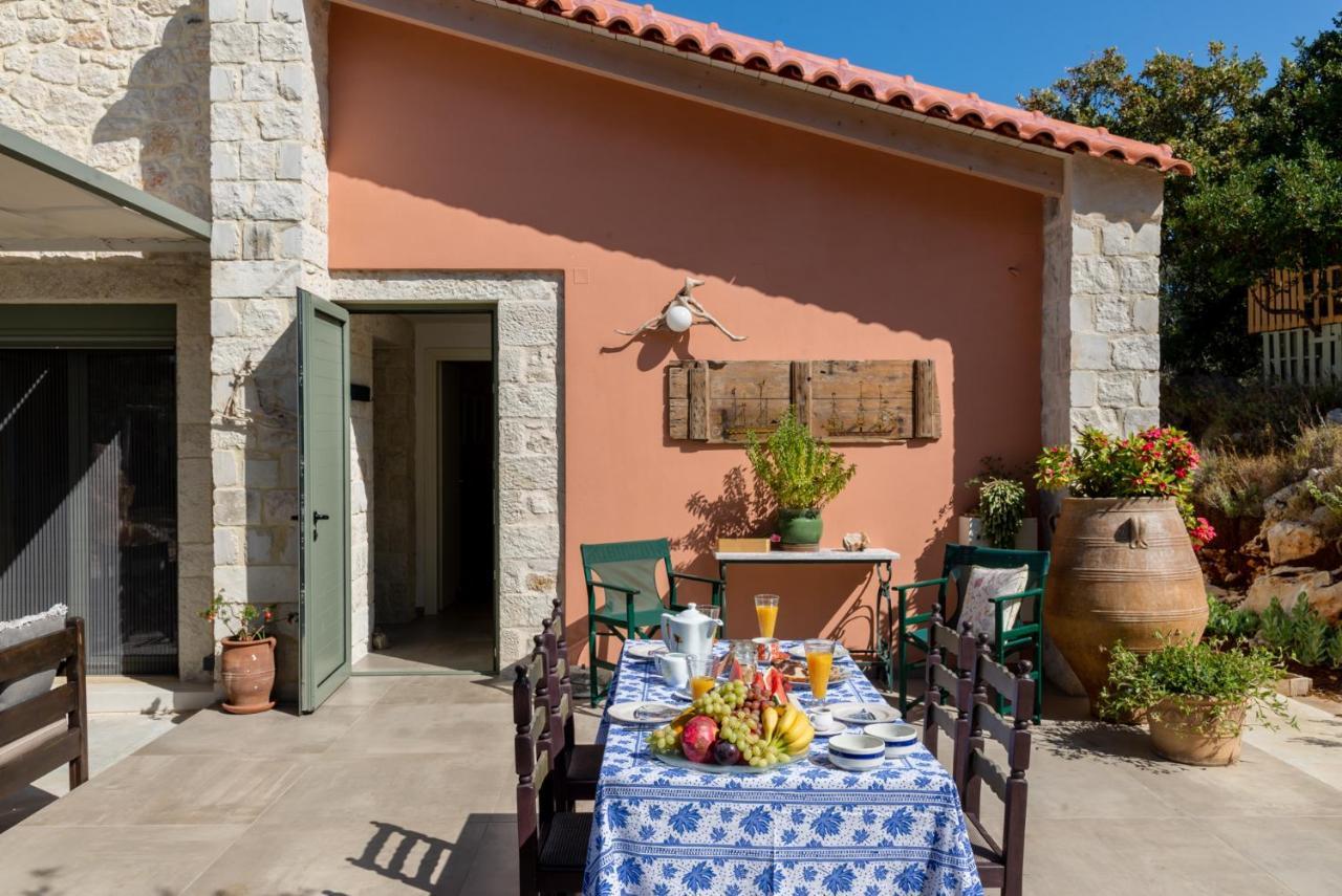 Casa Spanos Vederoi Exteriör bild